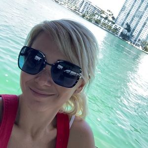 Meet your Posher, Gizem